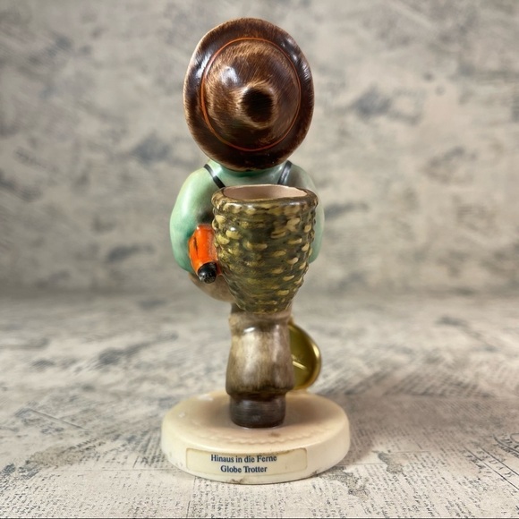 Goebel 1991 Final Issue #926 Globe Trotter Figurine Made in Germany - Picture 4 of 10